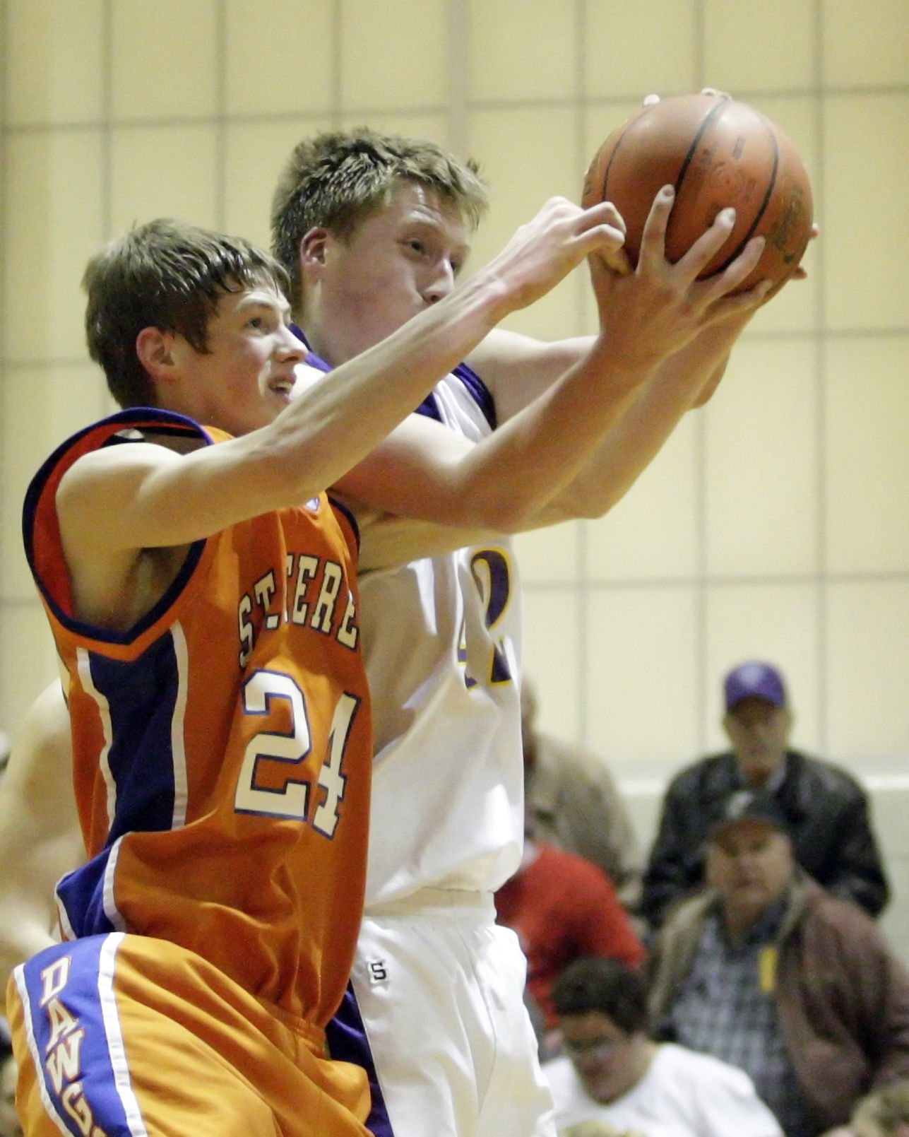 SAINT TERESA MONTICELLO BASKETBALL